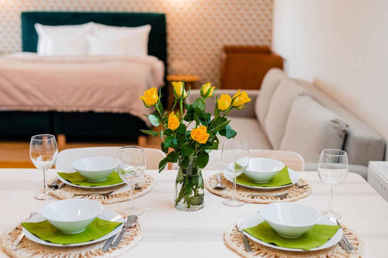 H11 Rooms Esztergom Buitenkant foto