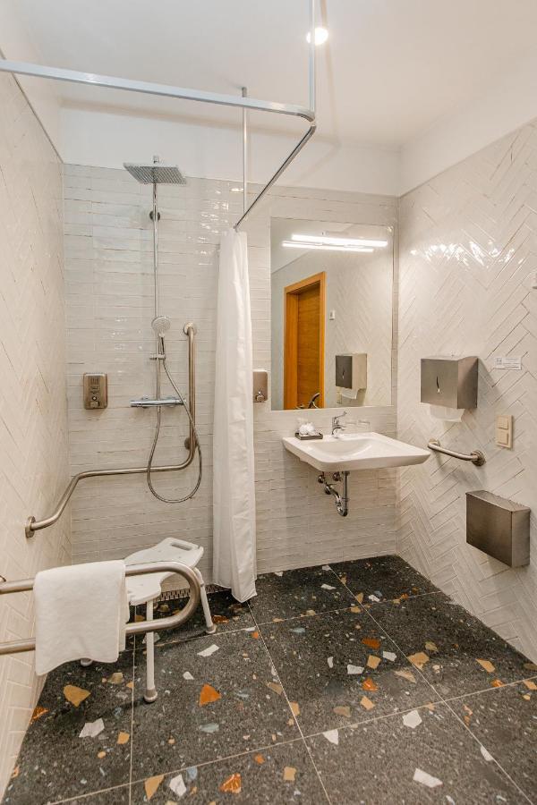 H11 Rooms Esztergom Buitenkant foto